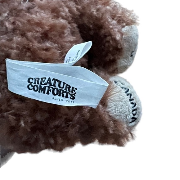 Creature Comforts Toys Moose & Baby Hugs from Canada Souvenir Stuffed Animal - Picture 5 of 10